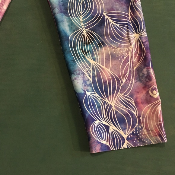 InnerFire Leggings - Picture 3 of 5